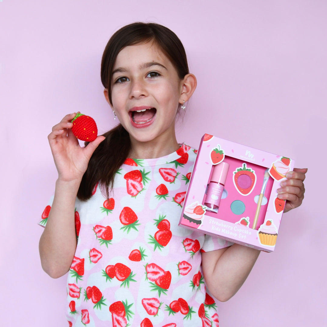 Strawberry Cupcake Gift Set